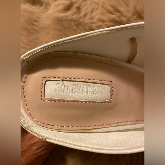Forever 21 White Mule Slip On Heels size 8 - Picture 7 of 7